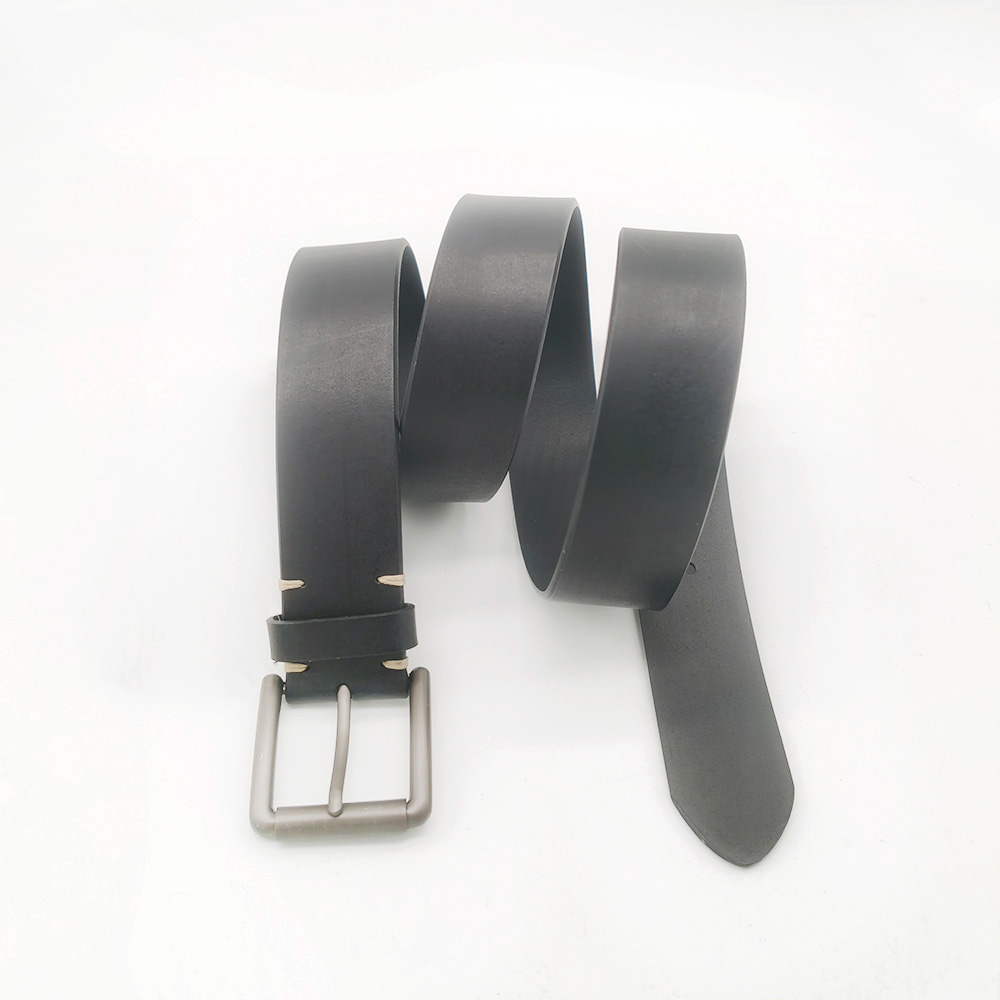 black top grain leather with pin buckle